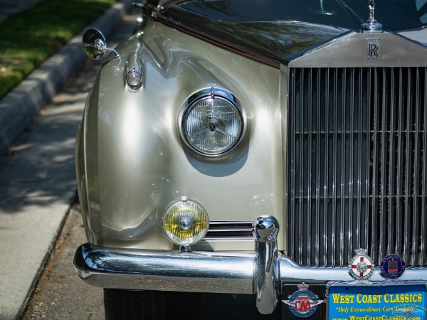 Used 1957 Rolls-Royce Silver Cloud I H.J Mulliner Sedan | Torrance, CA