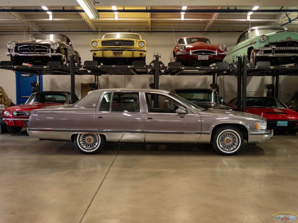 Used 1993 Cadillac Fleetwood 5.7L V8 Brougham | Torrance, CA